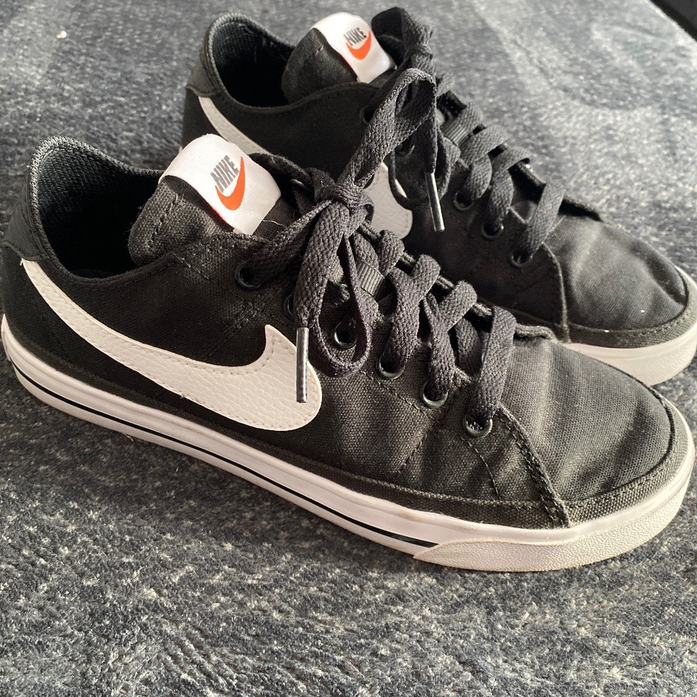 Nike Running Court Legacy CNVS Womens